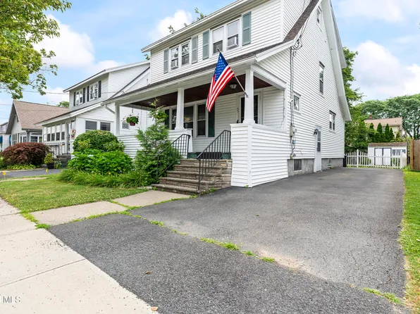 55 Edgecomb Street, Albany, NY 12209