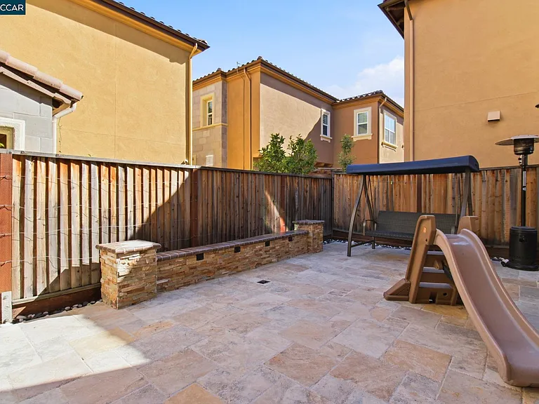1365 Bayberry View Ln — Photo 34