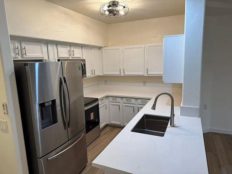 1570 S Owl Dr — Photo 10