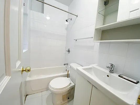 Rented by Union Square Property Management | media 6