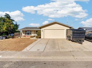 3401 Buccaneer Cir, Sacramento, CA 95826
