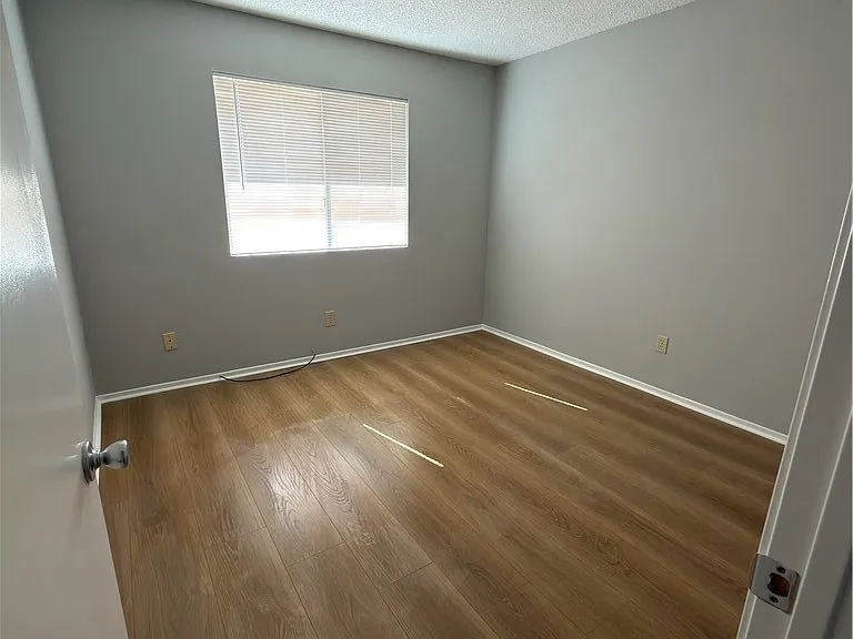 10547 Cochiti Rd — Photo 10