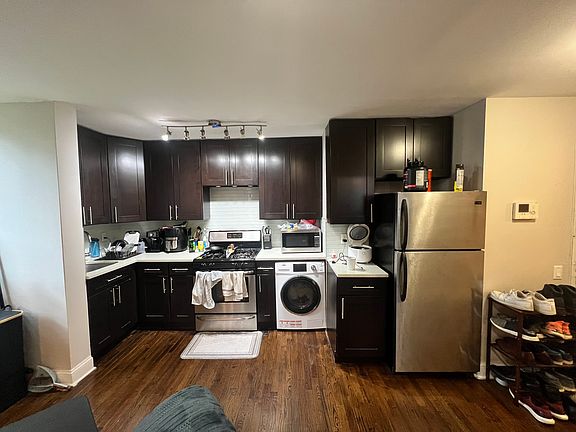 2nd image of 654 Saint Marks Ave APT 1E
