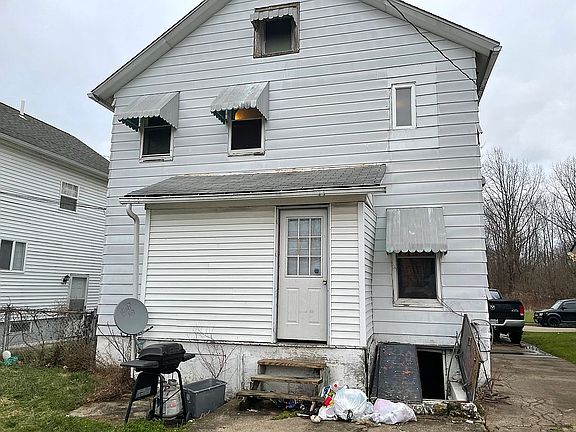 5th image of 3254 Norfolk Ave