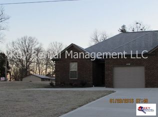 6838-A Lakeview Rd, Lenoir City, TN 37772