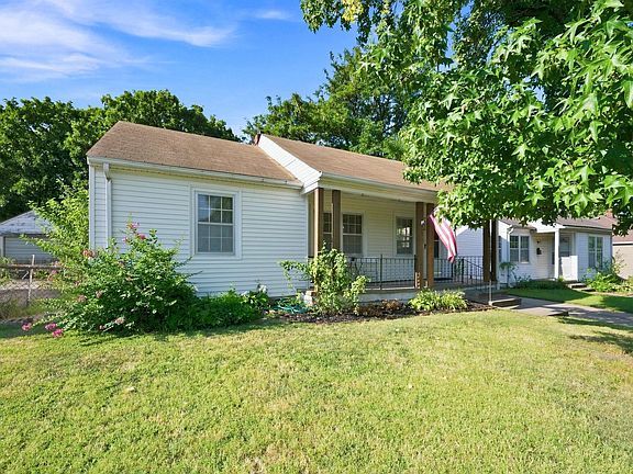 4th image of 5123 E Murdock Ave