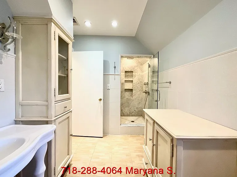 115 Exeter St — Photo 30