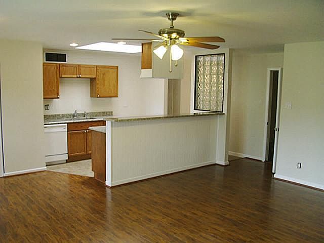 1st image of 3932 Corkwood Dr