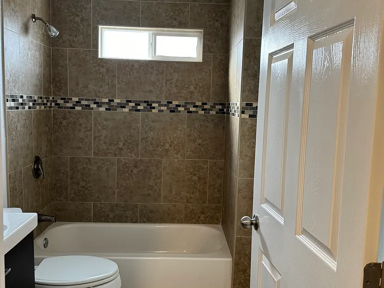 847 W Gage Ave #1 — Photo 8