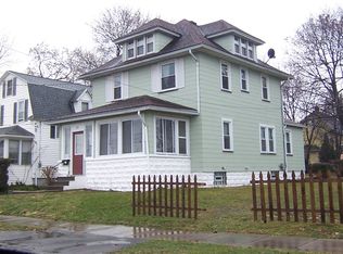 218 E Maple Ave, East Rochester, NY 14445