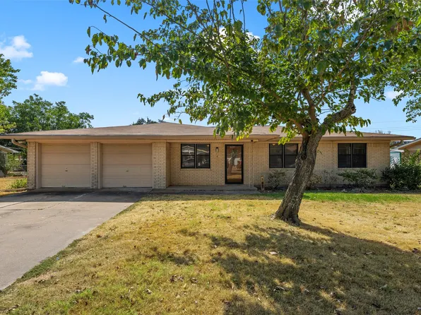 107 E Dawn Dr, Robinson, TX 76706
