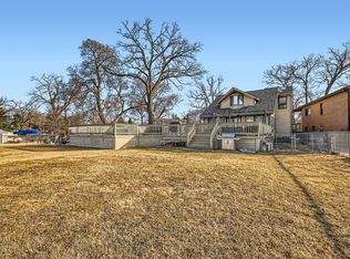 39446 N Circle Ave, Antioch, IL