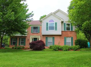 6318 Paxton Woods Dr, Loveland, OH 45140