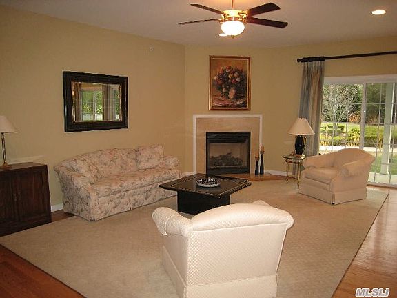 2nd image of 50 Rose Ln