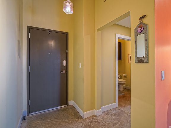 3rd image of 831 S Flores #3202