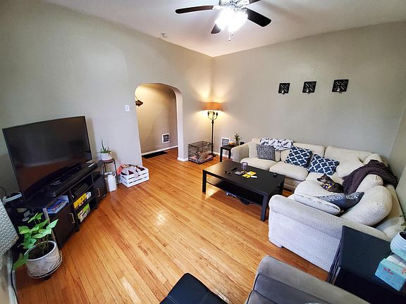 5th image of 2107 Russell Blvd Floor 1