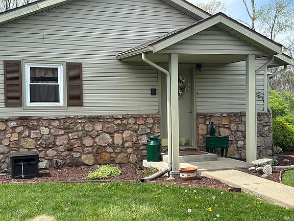 3rd image of 7831 W County Road 550 S
