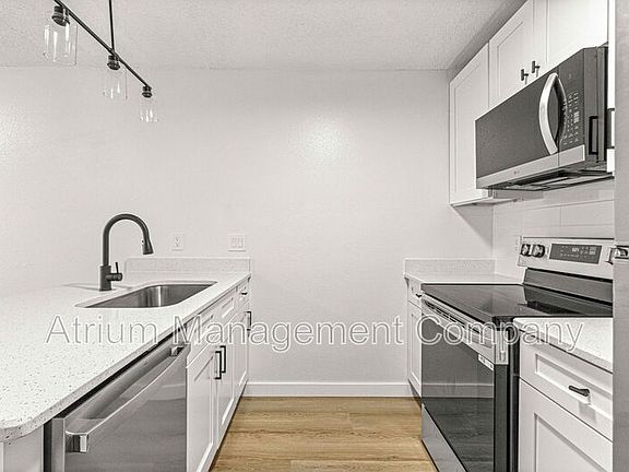 3rd image of 5395 SE 30th Pl #A