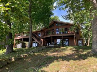 1072 Port Perry Dr, Perryville, MO 63775