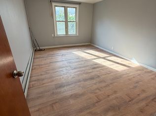 1823 Tomlinson Ave #1, Bronx, NY 10461