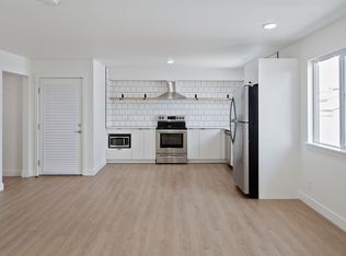 3132 SW Marigold St #10, Portland, OR 97219