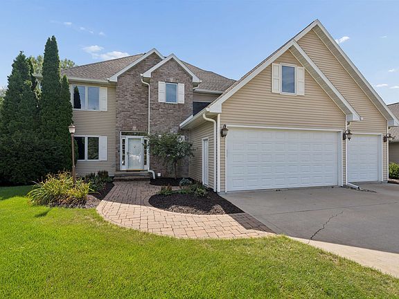 2nd image of N1030 Spring Valley Dr