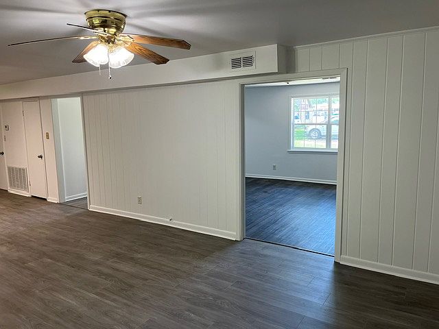 1st image of 1216 E Marshall Ave