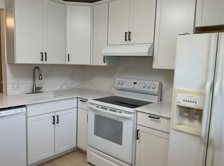 443 NE 195th St APT 137, Miami, FL 33179