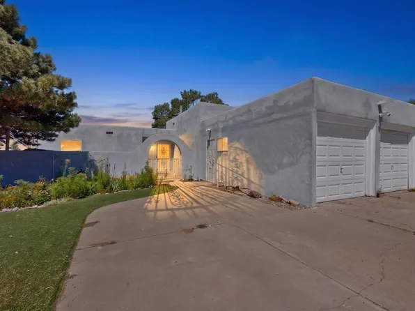 1709 Kirby St NE, Albuquerque, NM 87112