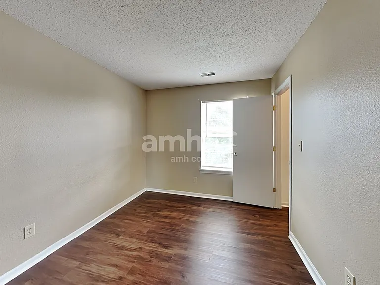 7650 Scatter Woods Ln — Photo 20