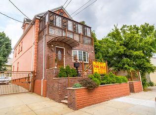 2075 W 11th St, Brooklyn, NY 11223