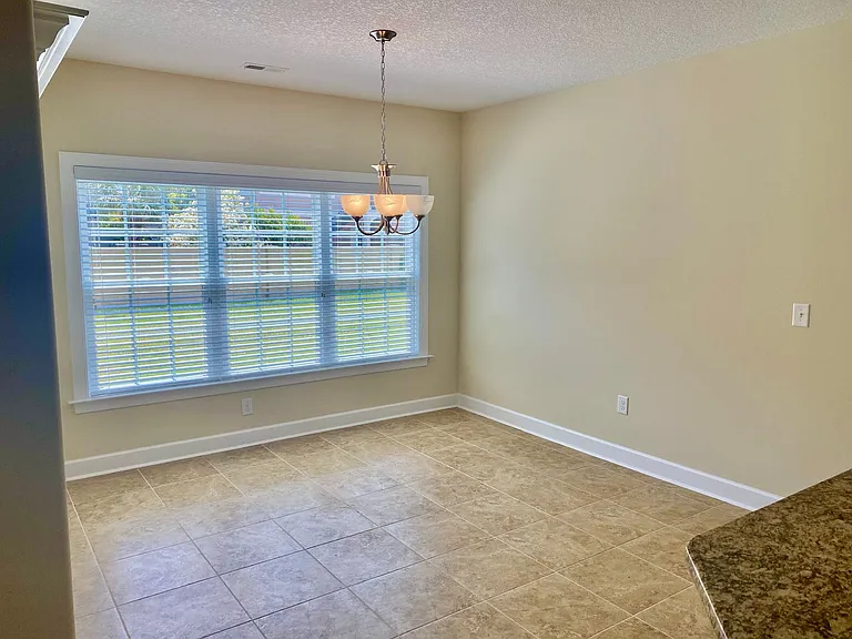 117 Bridgeway Dr — Photo 15