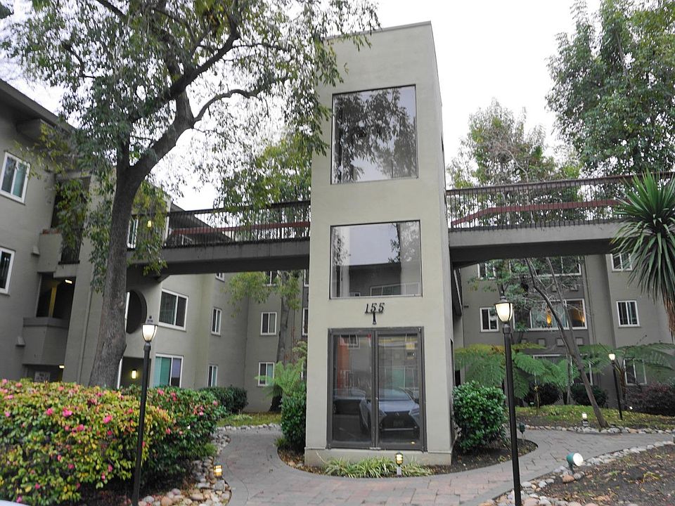 1st image of 155 El Camino Real #22
