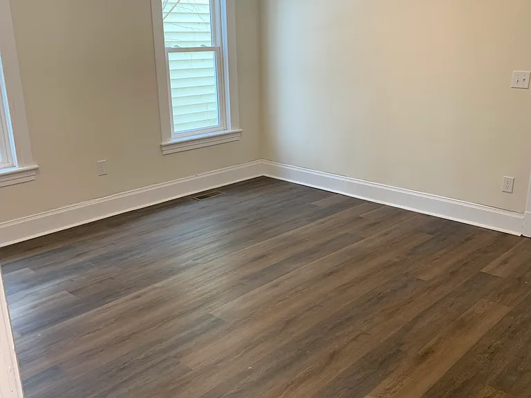 499 Morris St #1 — Photo 12