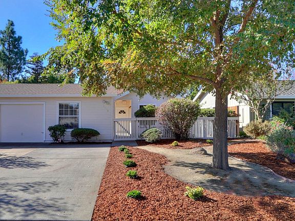 2nd image of 3112 Oyster Bay Ave