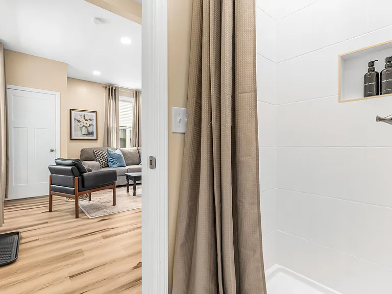 295 Euclid St #1 — Photo 12