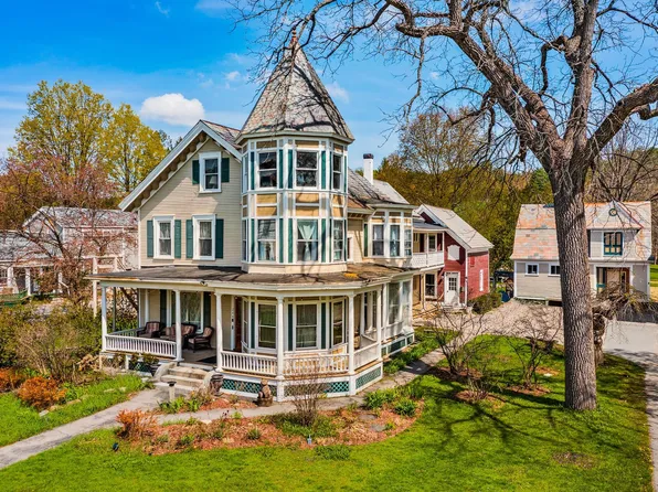 244 Main Street, Chester, VT 05143
