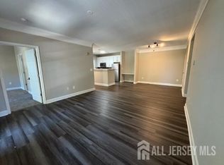 354 Samuel Cir, Parlin, NJ 08859