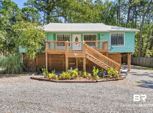 134 Hernando St, Dauphin Island, AL 36528