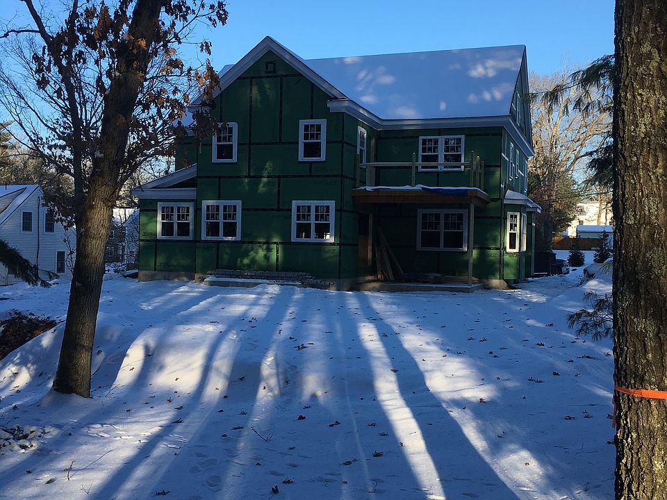 2nd image of 52 Halsey Ave
