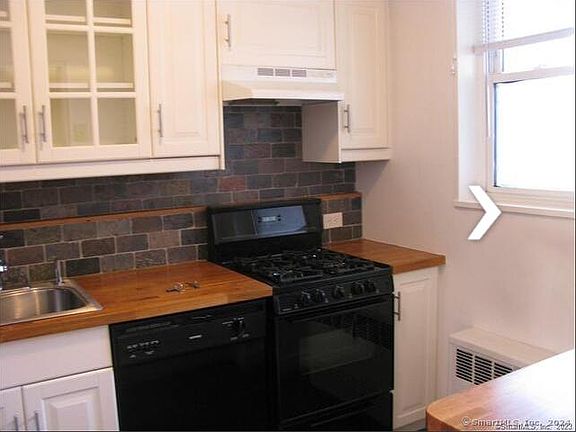 5th image of 444 Bedford St APT 2H