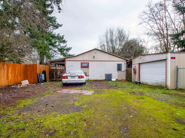 626 NE Faloma Rd, Portland, OR 97211