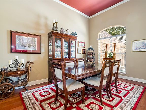 5th image of 51 Brookgreen Cir N