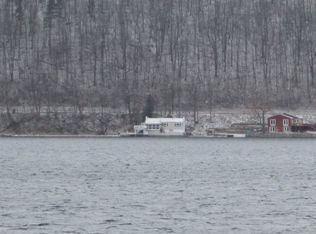 8850 W Lake Rd, Hammondsport, NY 14840