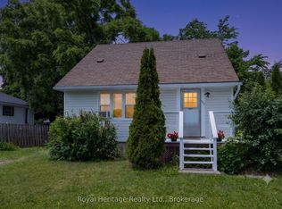 722 Gillespie Ave, Peterborough, ON K9J4B7