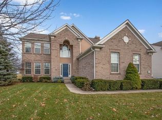 12471 Gray Eagle Dr, Fishers, IN 46037