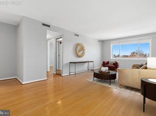 8315 N Brook Ln #2-1004, Bethesda, MD