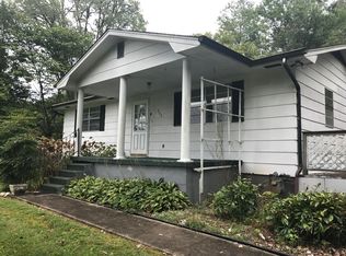 505 Dyllis Rd, Harriman, TN 37748