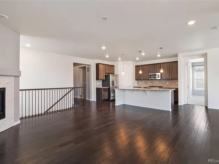 14700 Oslo Ave — Photo 7