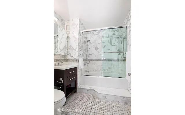 Sold by Douglas Elliman | media 26